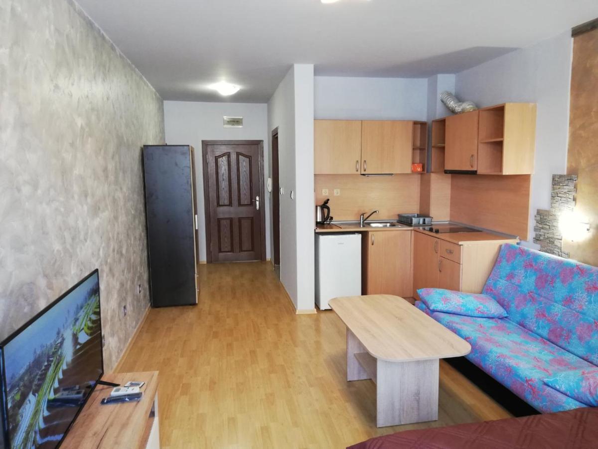 Lovely Studio In A Complex With A Pool By Flat Mаnаger Sveti Vlas Ngoại thất bức ảnh